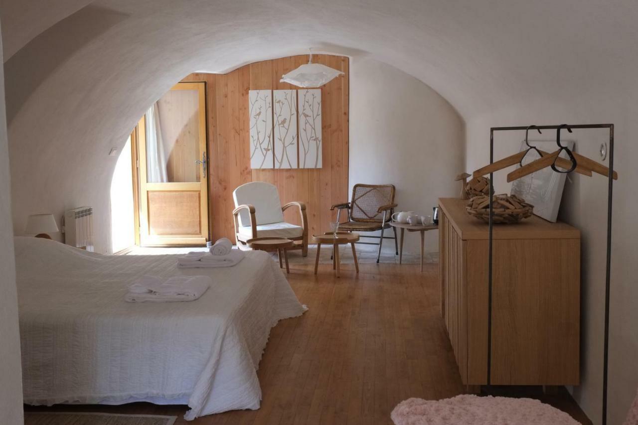 Bed and Breakfast Le Clarou Valleraugue Exterior foto